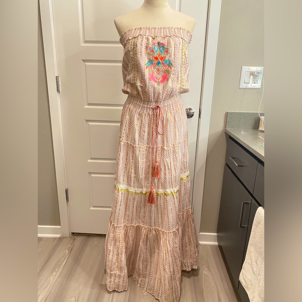 Venus strapless maxi dress
